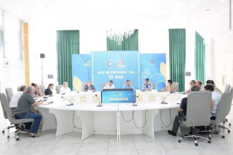 ЭТНОС ӨКІЛДЕРІ БАС ҚОСТЫ