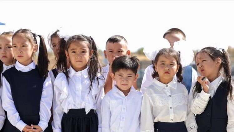 27 МЫҢ БҮЛДІРШІН МЕКТЕП ТАБАЛДЫРЫҒЫН АТТАДЫ