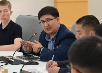 27 МЫҢ БҮЛДІРШІН МЕКТЕП ТАБАЛДЫРЫҒЫН АТТАДЫ