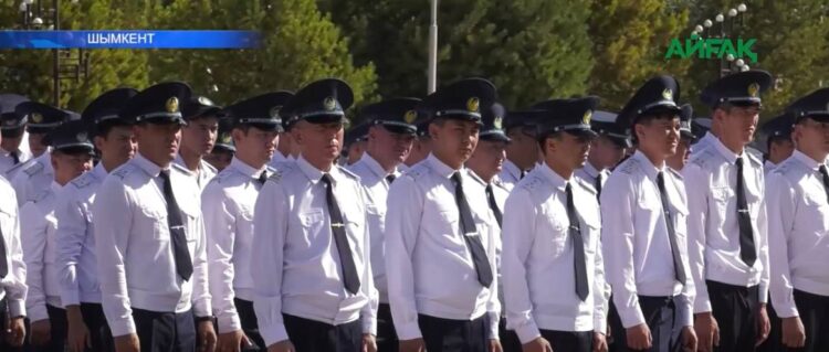 КОНСТИТУЦИЯ КҮНІНЕ АРНАЛҒАН ФЛЕШМОБ ӨТТІ