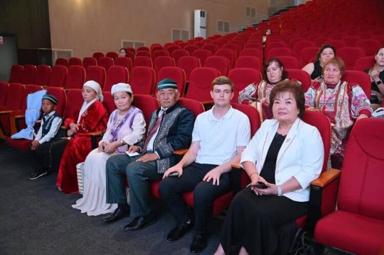 ҮЗДІК ӘУЛЕТТЕР МАРАПАТТАЛДЫ