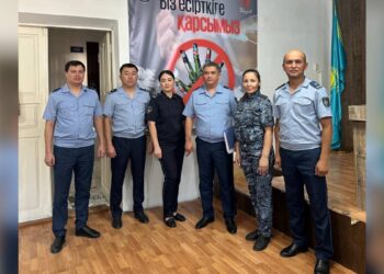 ҰЛАНДЫҚТАР 50 БҮЛДІРШІНГЕ МЕКТЕПКЕ БАРУҒА ҚАЖЕТТІ ҚҰРАЛДАР СЫЙЛАДЫ»