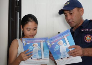 ҰЛАНДЫҚТАР 50 БҮЛДІРШІНГЕ МЕКТЕПКЕ БАРУҒА ҚАЖЕТТІ ҚҰРАЛДАР СЫЙЛАДЫ»