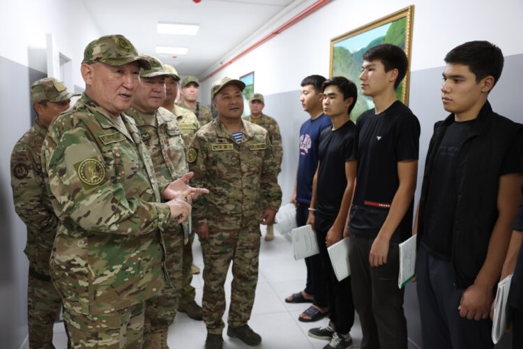 «БАҚЫТТЫ ОТБАСЫ – БАҚЫТТЫ ЕЛ»: ПОЛИЦИЯ ОТБАСЫ ҚҰНДЫЛЫҚТАРЫН ҚОРҒАУҒА АТСАЛЫСУДА