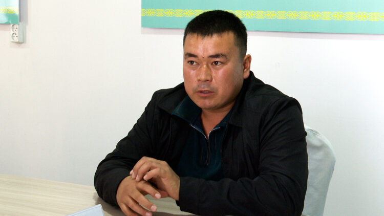 КЕМЕР АУЫЛЫНЫҢ ШАРУАЛАРЫ КӨТЕРГЕН МӘСЕЛЕ НАЗАРДА