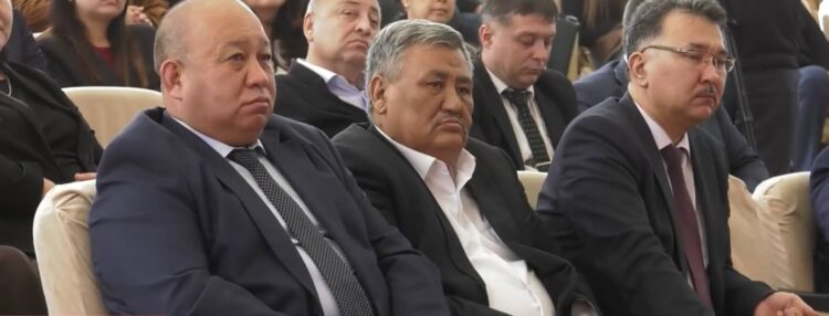 ЖАСТАРҒА ЖОЛ КӨРСЕТКЕН ҒАЛЫМ