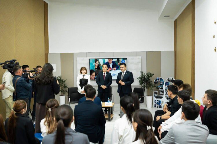 МЕМЛЕКЕТТІК ТІЛДІ ДӘРІПТЕУ БАҒЫТЫНДАҒЫ ЖҰМЫСТАР