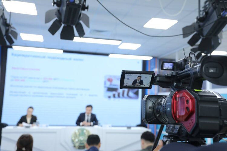 МӘСЕЛЕЛЕР ПАРТИЯНЫҢ НАЗАРЫНДА