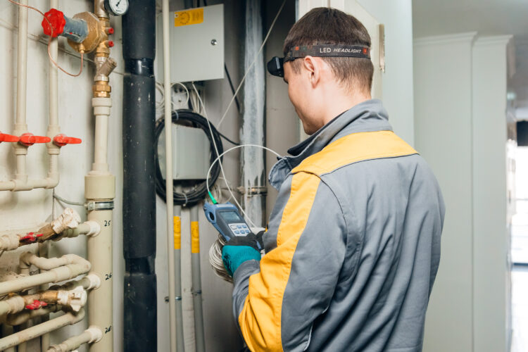 BEELINE ШЫМКЕНТТЕ ҮЙДЕГІ ОПТИКАЛЫҚ ИНТЕРНЕТТІ КЕҢЕЙТУДЕ