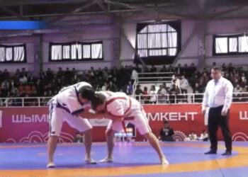 ҚАЗАҚ КҮРЕСІНЕН ЕЛ ЧЕМПИОНАТЫ БАСТАЛДЫ