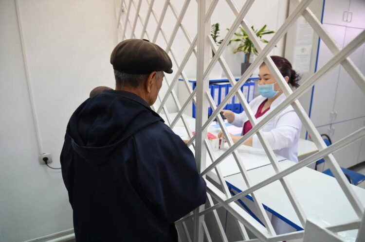 МӘСЛИХАТТЫҢ 30-ШЫ СЕССИЯСЫ ӨТТІ