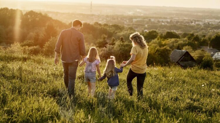 1,5 МЛН ТЕҢГЕ: СЕМЕЙДЕ АУЫЛҒА КӨШУ БАҒДАРЛАМАСЫ