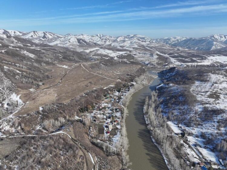 ЕЛІМІЗДІҢ ТАСҚЫН ҚАУІПТІ ӨҢІРЛЕРІНДЕ АЛДЫН АЛУ ЖҰМЫСТАРЫ ЖАЛҒАСУДА