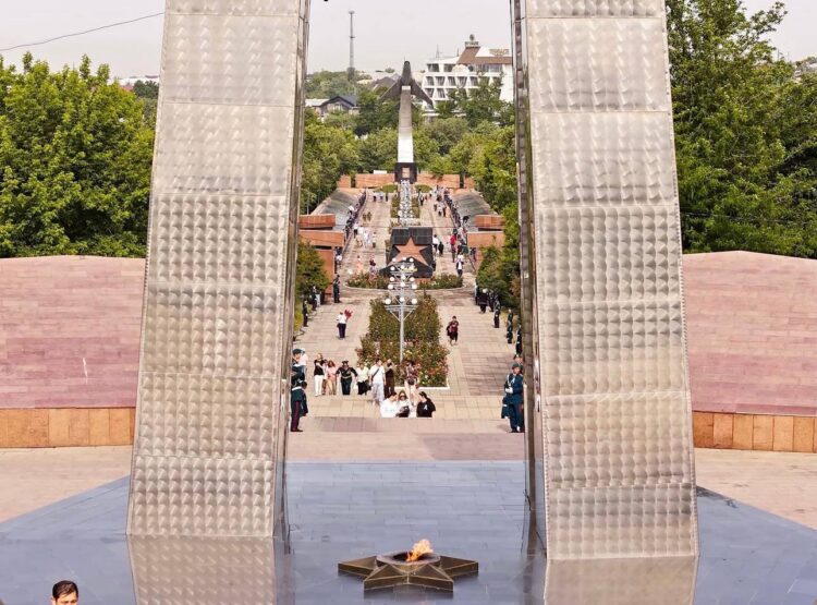 ҰЛЫ ЖЕҢІСТІҢ 81 ЖЫЛДЫҒЫНА АРНАЛҒАН ШАРА