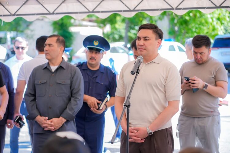 ӘЛ-ФАРАБИ АУДАНЫНДАҒЫ ӨЗЕКТІ МӘСЕЛЕЛЕР КӨТЕРІЛДІ