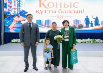 100 ОТБАСЫНЫҢ ҚУАНЫШЫ