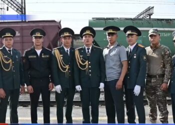 27 САРБАЗ ӘСКЕРДЕН ОРАЛДЫ