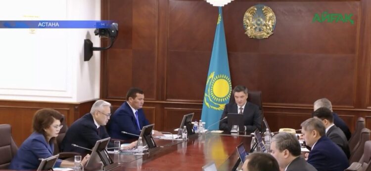 МЕМЛЕКЕТ БАҒДАРЛАМАСЫНА ЖАҢА ПӘНДЕР ЕНГІЗІЛЕДІ