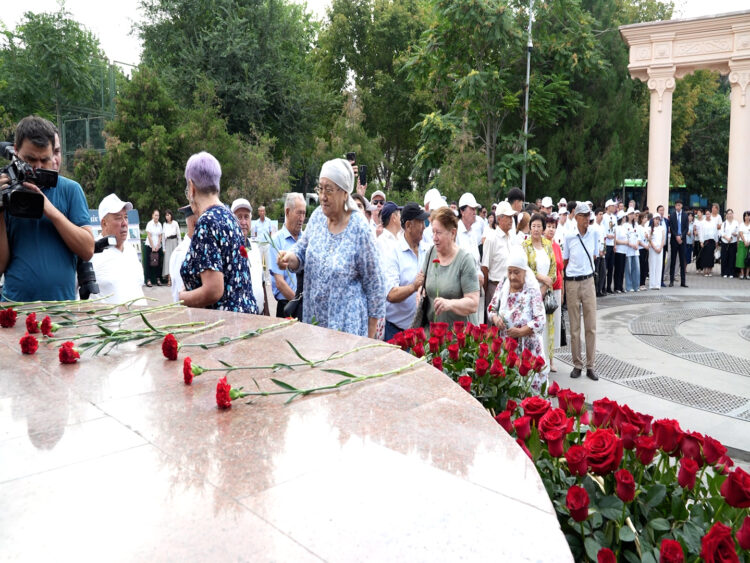 ОТАНДЫҚ БРЕНДТЕРДІ ТОҒЫСТЫРҒАН ЖӘРМЕҢКЕ