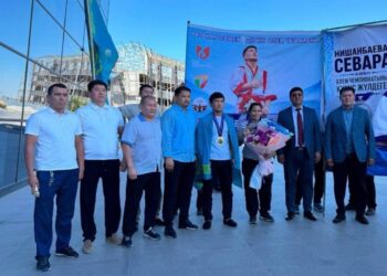 ЧЕМПИОНДАР ЖЕҢІСПЕН ОРАЛДЫ