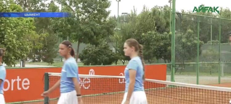 ЖАС ТЕННИСШІЛЕР ЕЛ КУБОГЫНДА